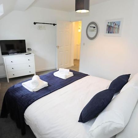 Exmouth - Apartment 1, Strand House - Modern 2 Bedroom Apartment, Perfect Location For Access To Beach & Town Centre - Sleeps 4 Guests - No Parking - Hosted By Rentmyhouse Exteriör bild